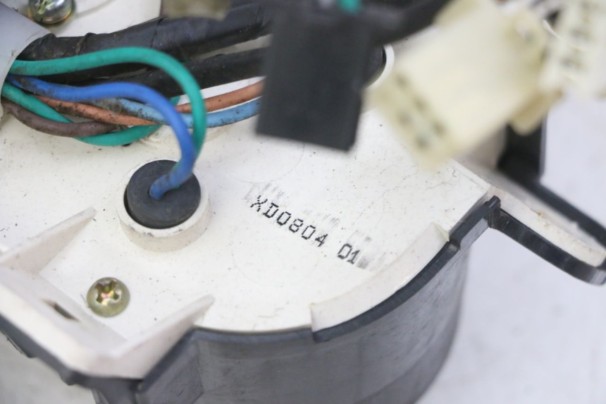 photo de SPEEDOMETER KYMCO AGILITY 4T 50 (2005 - 2018) - Alternative perspective