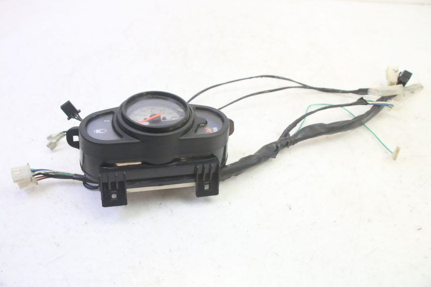 photo de SPEEDOMETER KYMCO AGILITY 4T 50 (2018 - 2022) - Fixing points details