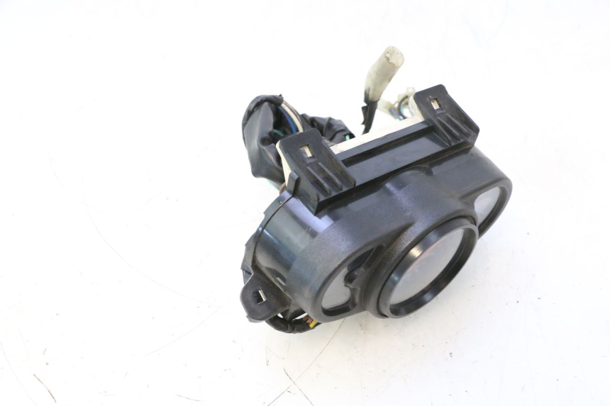 photo de SPEEDOMETER KYMCO AGILITY 4T 50 (2005 - 2018) - Surface and material condition