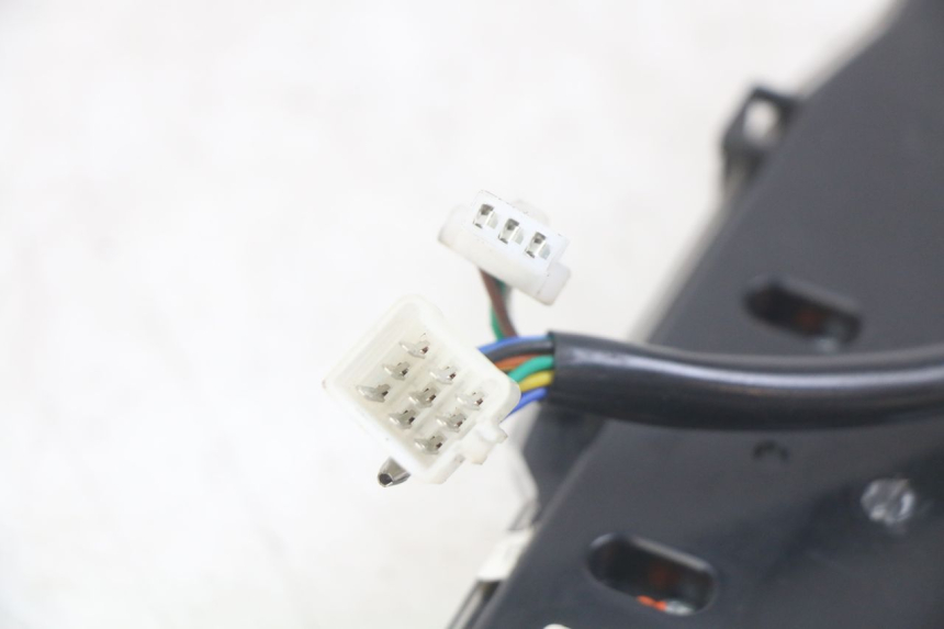 photo de SPEEDOMETER NECO ALEXONE 125 (2017 - 2024) - Zoom on usage condition