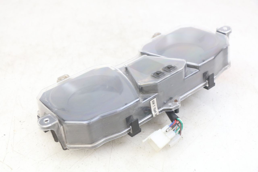 photo de SPEEDOMETER NECO ALEXONE 125 (2017 - 2024) - Surface and material condition