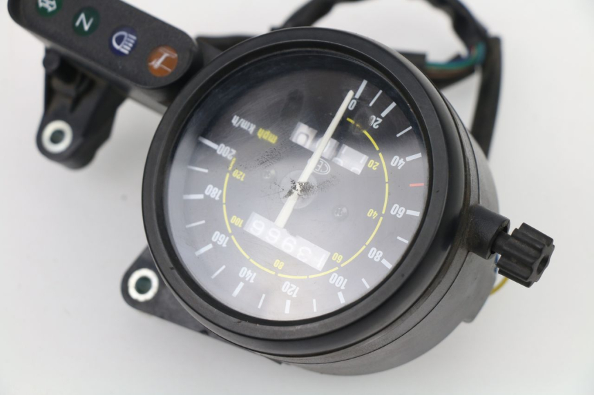 photo de SPEEDOMETER APRILIA TUONO 125 (2003 - 2005) - Component detail