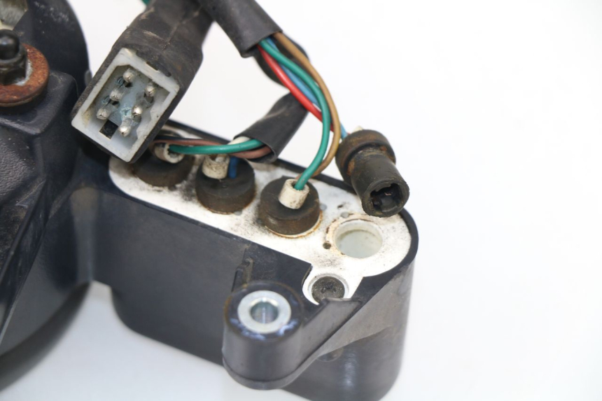 photo de SPEEDOMETER APRILIA TUONO 125 (2003 - 2005) - Technical close-up