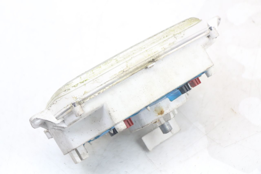 photo de SPEEDOMETER MBK BOOSTER SPIRIT 50 (2004 - 2017) - Surface and material condition