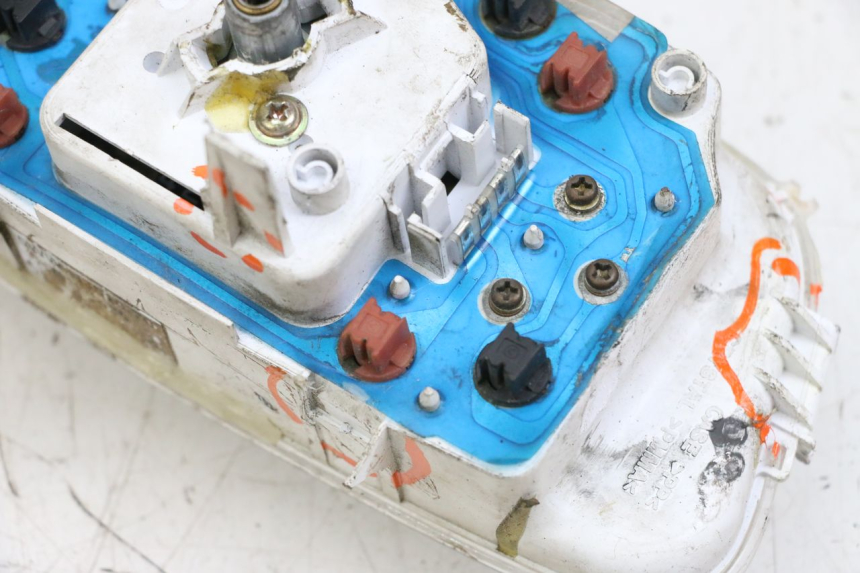 photo de SPEEDOMETER MBK BOOSTER SPIRIT 50 (2004 - 2017) - Zoom on usage condition