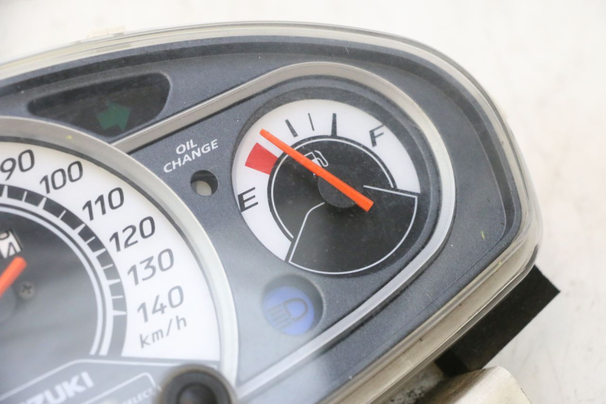 photo de SPEEDOMETER SUZUKI BURGMAN 125 (2007 - 2014) - Alternative angle
