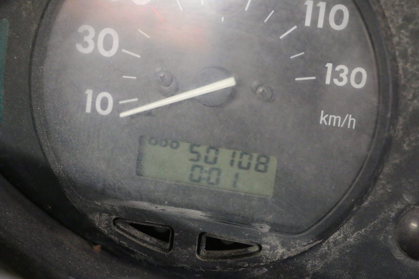 photo de SPEEDOMETER BMW C1 125 (2000 - 2003) - Alternative perspective