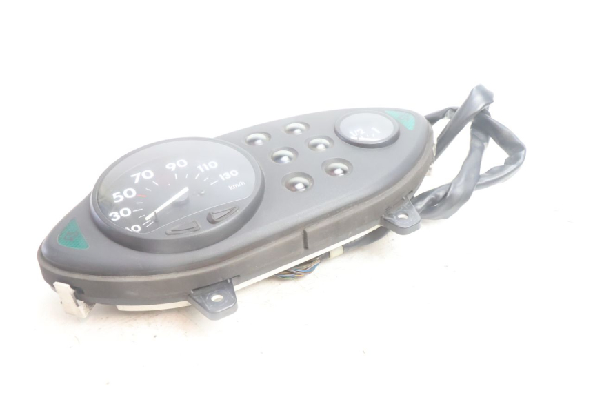 photo de SPEEDOMETER BMW C1 125 (2000 - 2003) - Alternative perspective