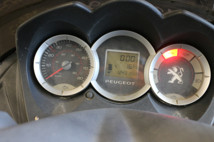 photo de SPEEDOMETER PEUGEOT CITYSTAR 2T 50 (2018 - 2021) - Zoom on usage condition