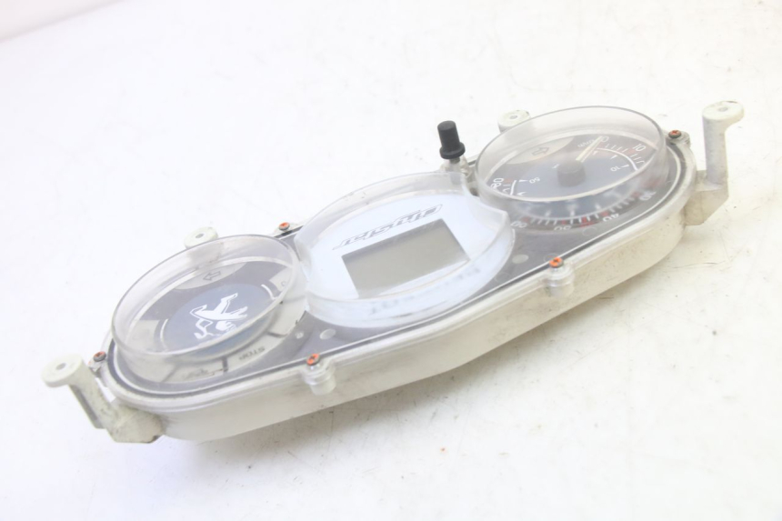 photo de SPEEDOMETER PEUGEOT CITYSTAR 50 (2013 - 2017) - Surface and material condition