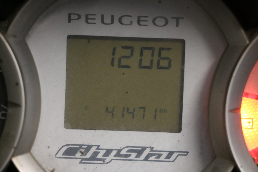 photo de SPEEDOMETER PEUGEOT CITYSTAR 50 (2013 - 2017) - Alternative perspective