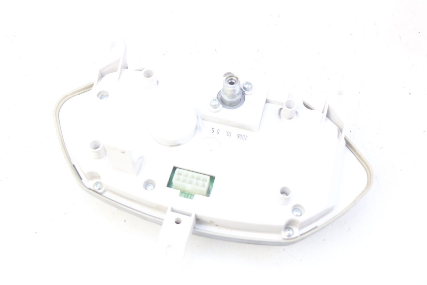 photo de SPEEDOMETER YAMAHA CYGNUS X INJECTION 125 (2007 - 2013) - Zoom on usage condition