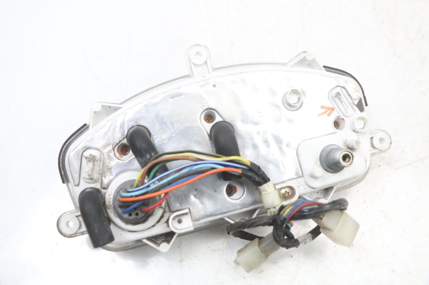 photo de SPEEDOMETER KYMCO DINK 4T 50 (2007 - 2018) - Fixing points details