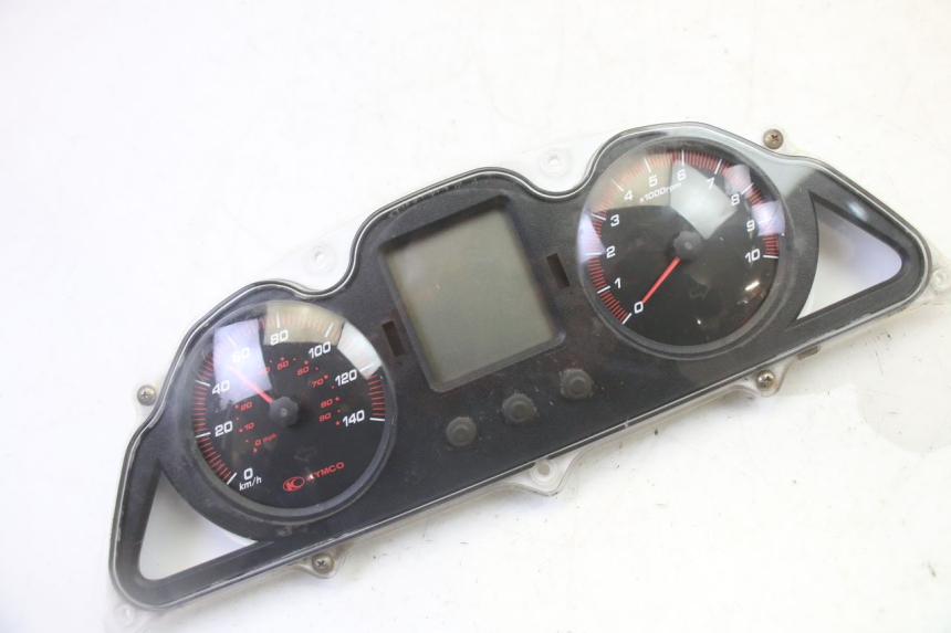 photo de SPEEDOMETER KYMCO DINK STREET 125 (2009 - 2014) - Main view