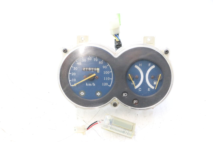 photo de SPEEDOMETER CF MOTO E-CHARM 125 (2005 - 2008) - Alternative angle