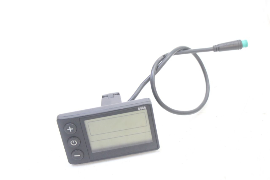 photo de SPEEDOMETER URBANGLIDE E-CROSS PRO 1 - Main view