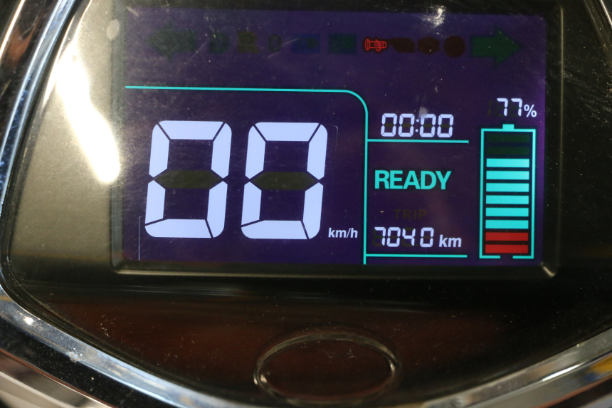 photo de SPEEDOMETER WAYSCRAL E-START 1 (2018 - 2022) - Zoom on usage condition