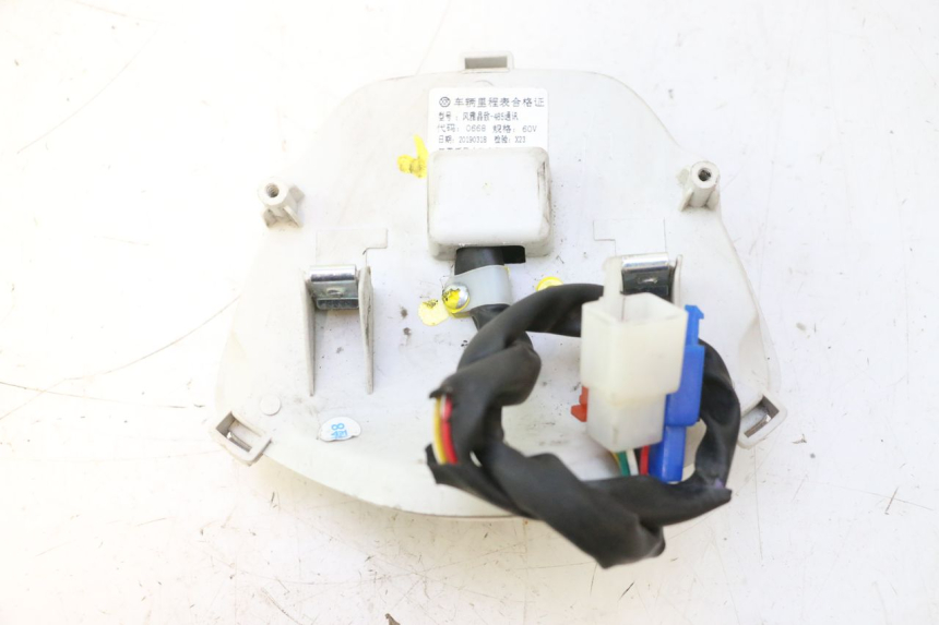 photo de SPEEDOMETER WAYSCRAL E-START 1 (2018 - 2022) - Fixing points details