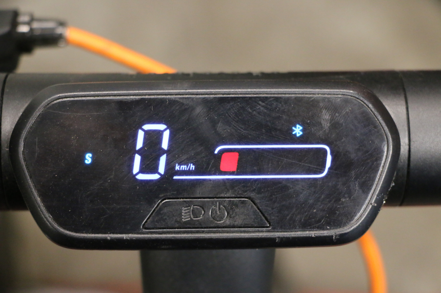 photo de SPEEDOMETER SEGWAY NINEBOT E2 1 - Product overview