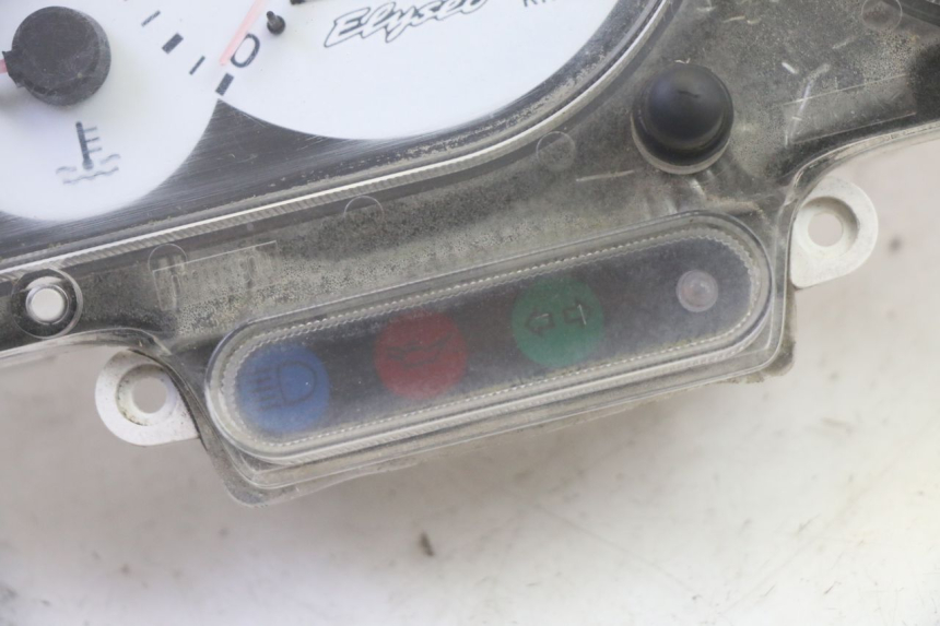 photo de SPEEDOMETER PEUGEOT ELYSEO 125 (1999 - 2004) - Technical close-up