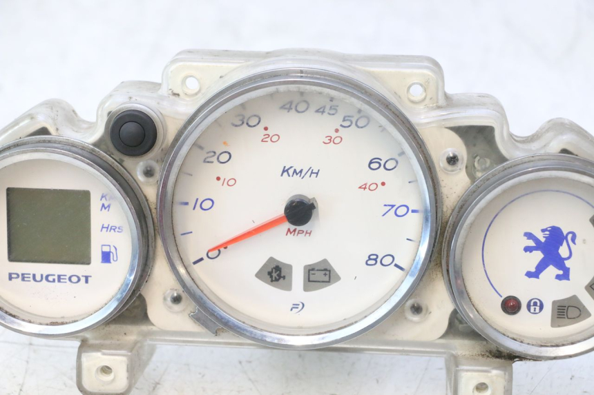 photo de SPEEDOMETER PEUGEOT ELYSTAR 50 (2002 - 2014) - Markings and original references