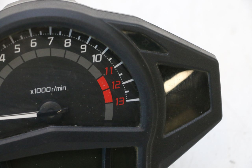 photo de SPEEDOMETER KAWASAKI ER-6 ER6 F ABS 650 (2012 - 2016) - High-resolution close-up