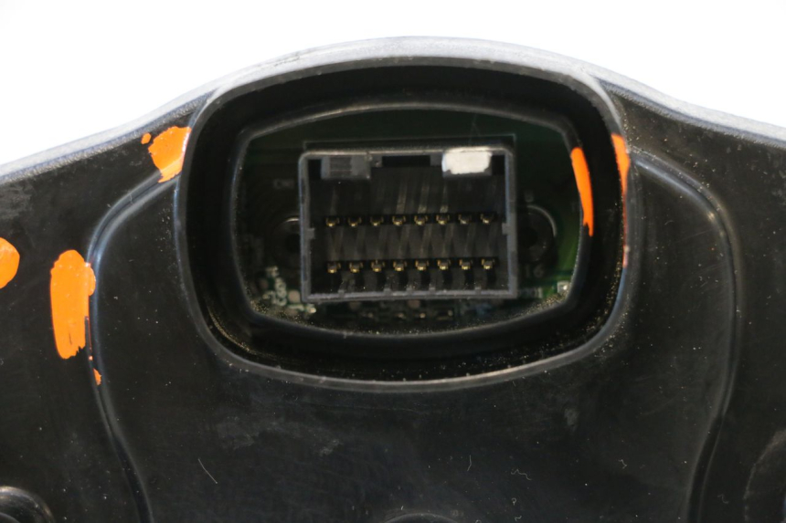 photo de SPEEDOMETER KAWASAKI ER-6 ER6 F ABS 650 (2012 - 2016) - Surface and material condition