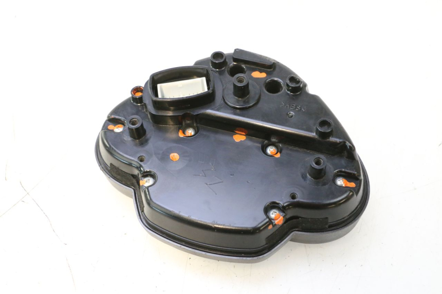 photo de SPEEDOMETER KAWASAKI ER-6 ER6 N 650 (2005 - 2009) - Surface and material condition