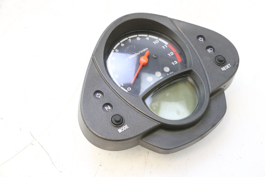 photo de SPEEDOMETER KAWASAKI ER-6 ER6 N 650 (2005 - 2009) - Distinctive features