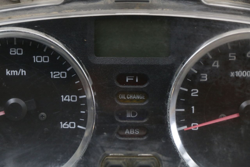 photo de SPEEDOMETER HONDA FES S-WING SWING ABS 125 (2007 - 2015) - Alternative perspective