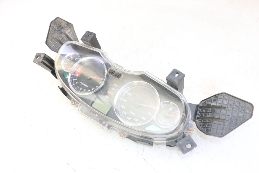 photo de SPEEDOMETER HONDA FES S-WING SWING ABS 125 (2007 - 2015) - Supplementary product photo
