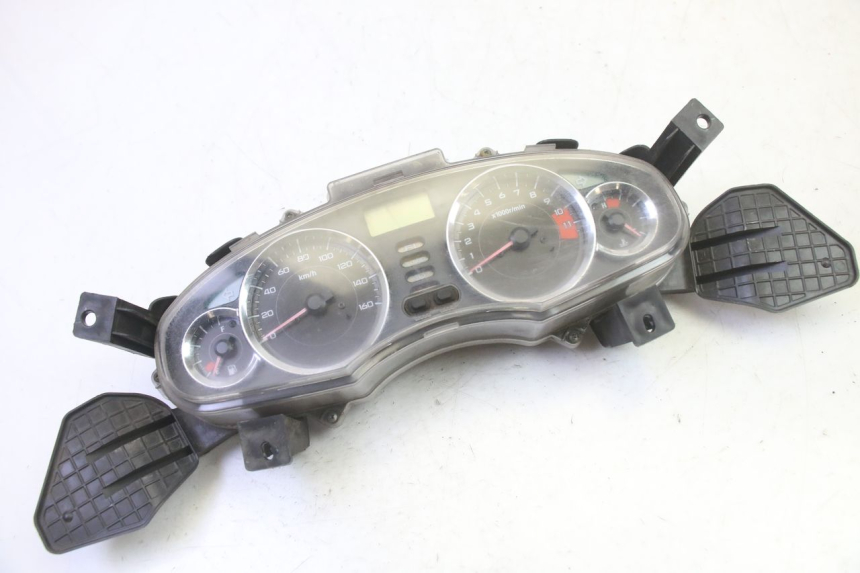 photo de SPEEDOMETER HONDA FES S-WING SWING ABS 125 (2007 - 2015) - Main view