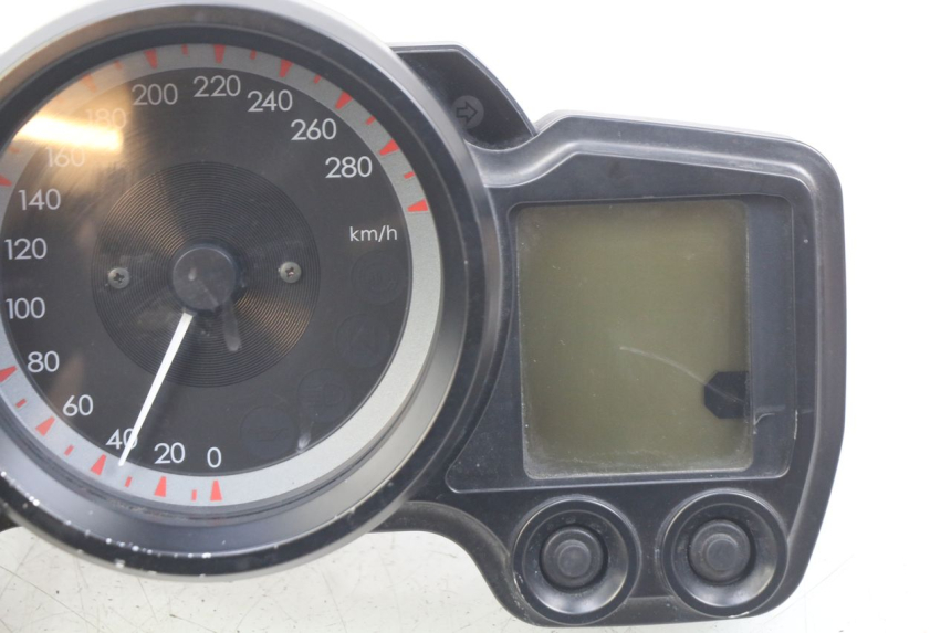 photo de SPEEDOMETER YAMAHA FJR ABS 1300 (2006 - 2012) - Distinctive features