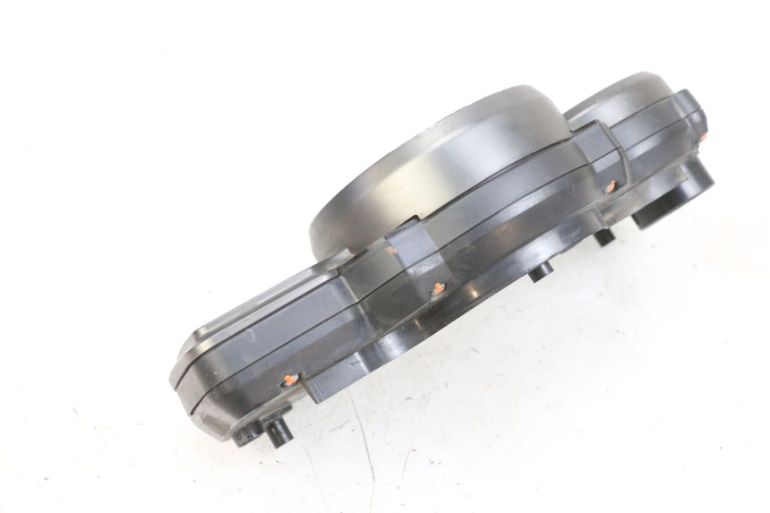 photo de SPEEDOMETER YAMAHA FJR ABS 1300 (2006 - 2012) - Additional view of the item