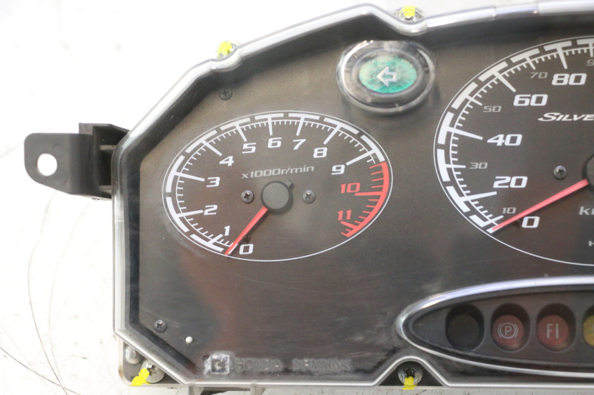 photo de SPEEDOMETER HONDA FJS SILVER WING SILVERWING 400 (2005 - 2008) - Used quality zoom