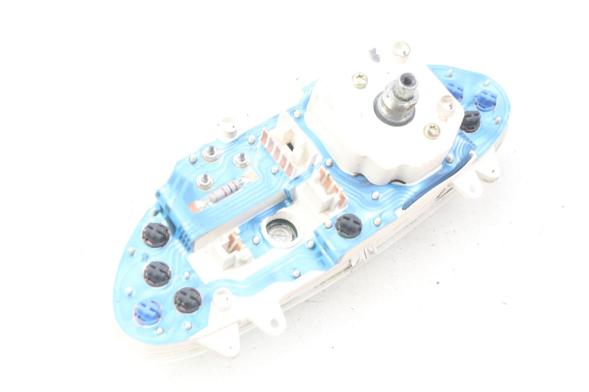 photo de SPEEDOMETER PIAGGIO FLY 100 (2006 - 2010) - Alternative perspective