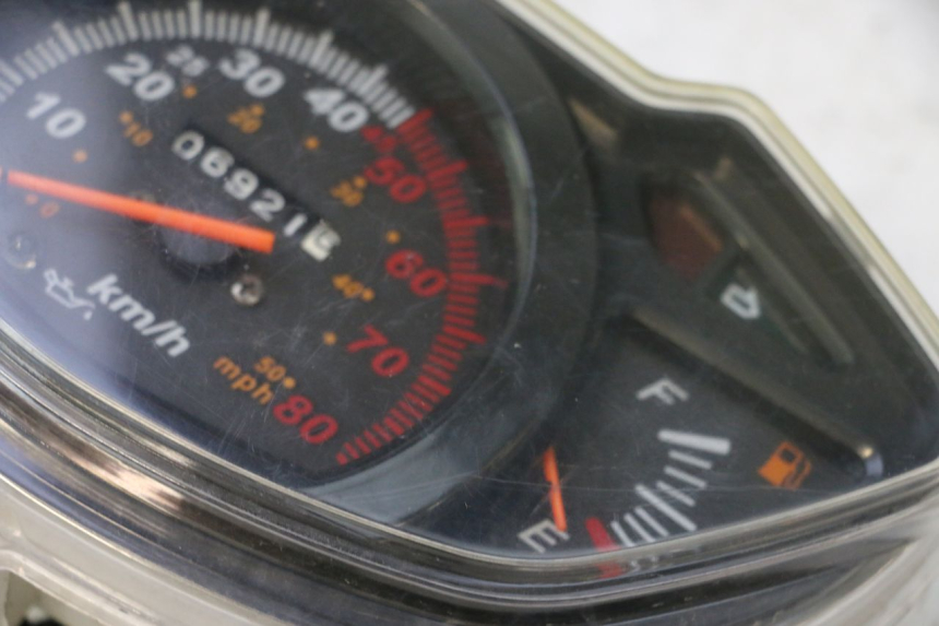 photo de SPEEDOMETER VASTRO GP 2T 50 (2013 - 2017) - Product overview