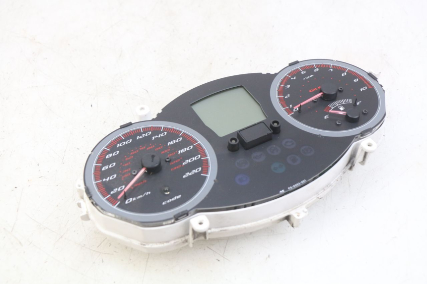 photo de SPEEDOMETER GILERA GP 800 (2007 - 2013) - Zoom on usage condition