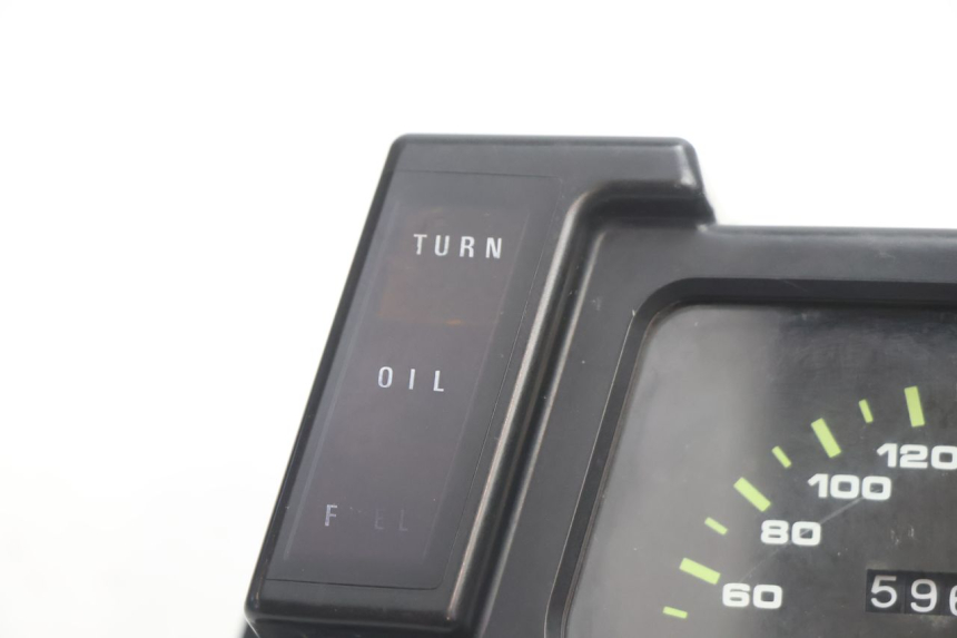 photo de SPEEDOMETER KAWASAKI GPX F ZX750F 750 (1986 - 1990) - Component detail