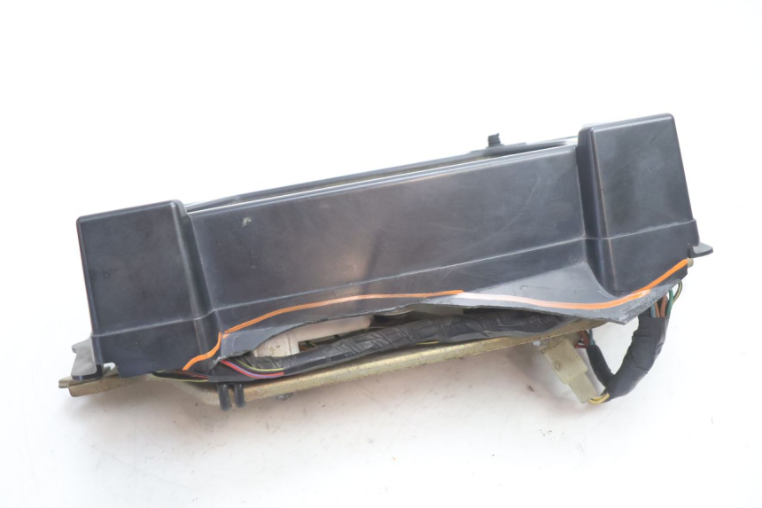 photo de SPEEDOMETER KAWASAKI GPX F ZX750F 750 (1986 - 1990) - Checked used part