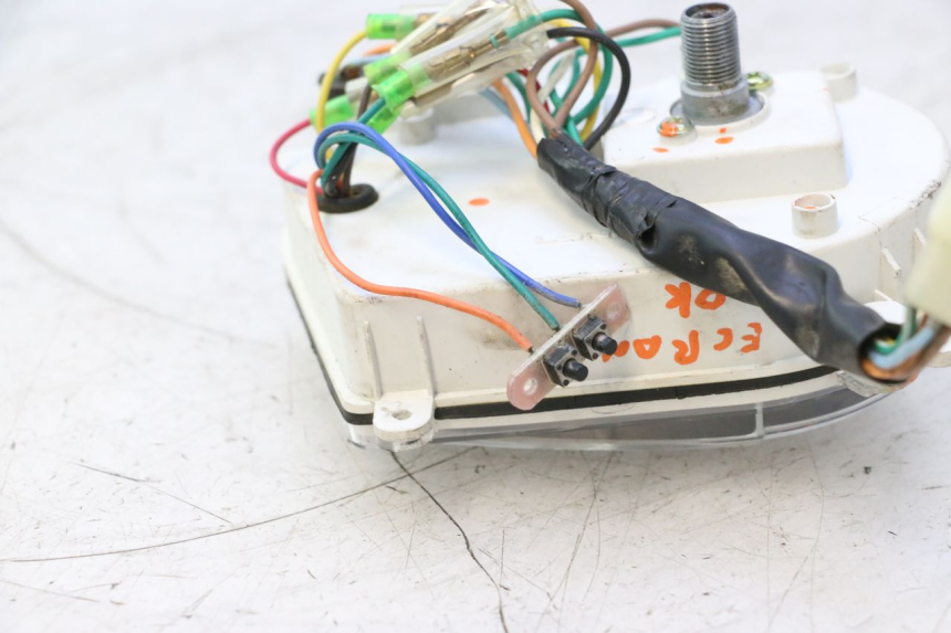 photo de SPEEDOMETER TNT MOTOR GRIDO 2T 50 (2010 - 2019) - Alternative perspective