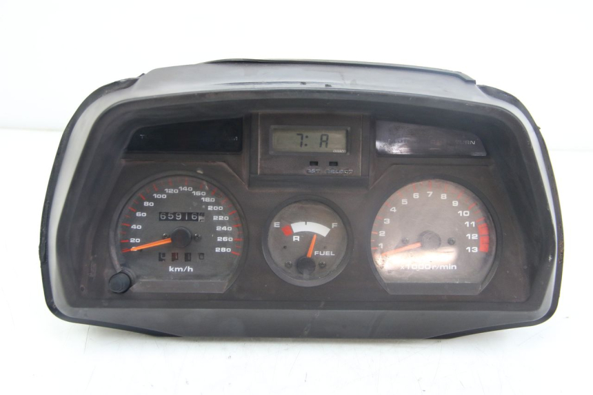 photo de SPEEDOMETER SUZUKI GSX-F GSX  F 1100 (1988 - 1994) - Main view
