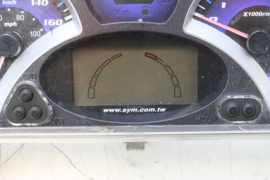 photo de SPEEDOMETER SYM GTS EVO 125 (2009 - 2013) - Alternative perspective