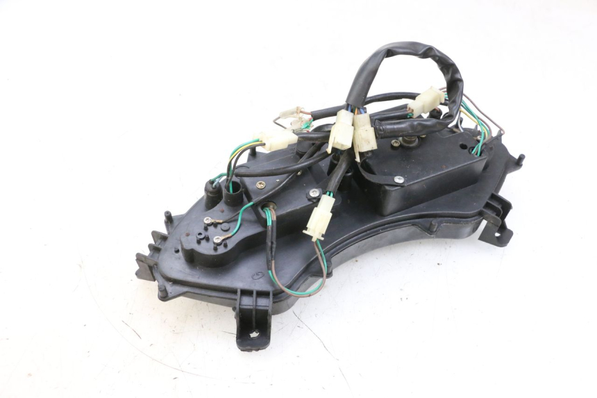 photo de SPEEDOMETER JM MOTORS GTS 125 (2015 - 2019) - Fixing points details