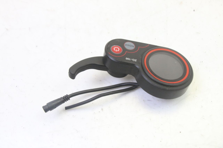 photo de SPEEDOMETER HITWAY H5 1 - Zoom on usage condition