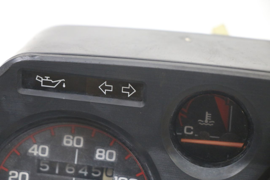 photo de SPEEDOMETER HONDA MTX TC02 125 (1987 - 1989) - Alternative perspective