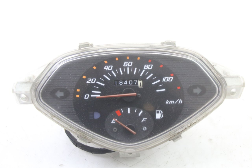 photo de SPEEDOMETER HONDA SCV LEAD 100 (2003 - 2007) - Main view