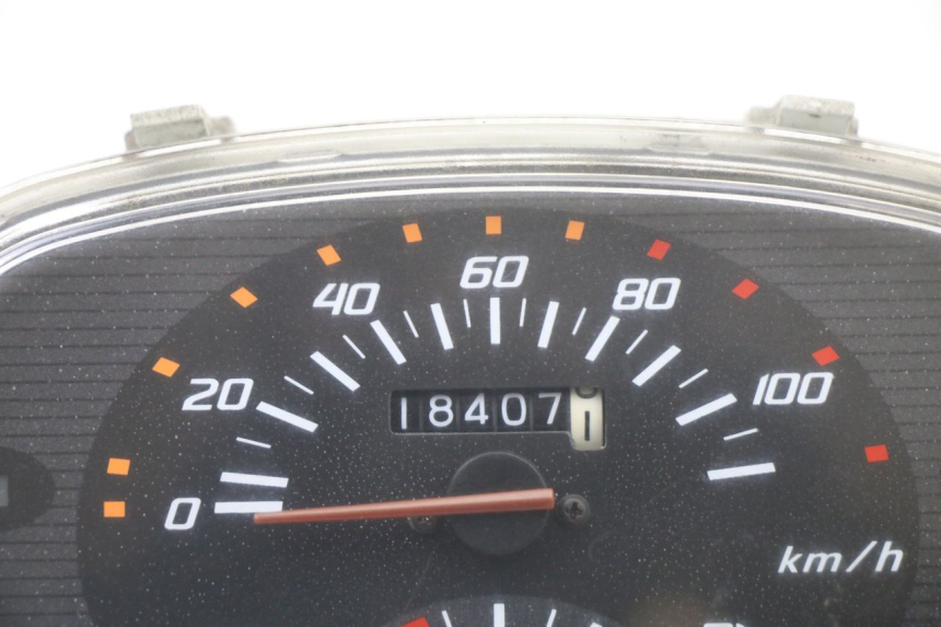 photo de SPEEDOMETER HONDA SCV LEAD 100 (2003 - 2007) - Component detail