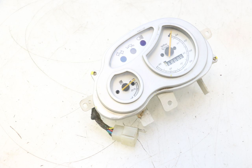 photo de SPEEDOMETER KEEWAY HURRICANE 50 (2006 - 2019) - Component detail