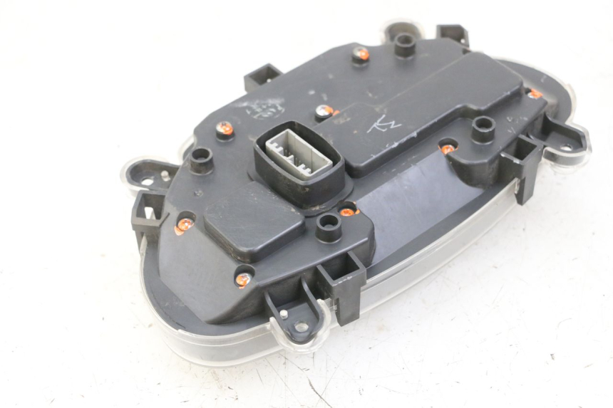 photo de SPEEDOMETER PIAGGIO IE MP3 YOURBAN 300 (2011 - 2016) - Zoom on usage condition